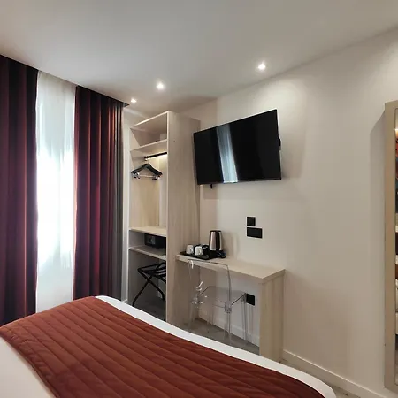 55 Montparnasse Hotel