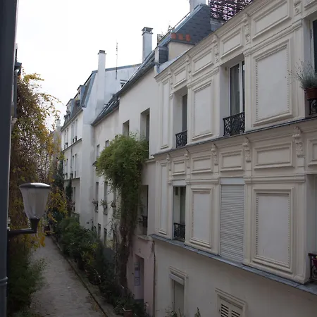55 Montparnasse Hotel