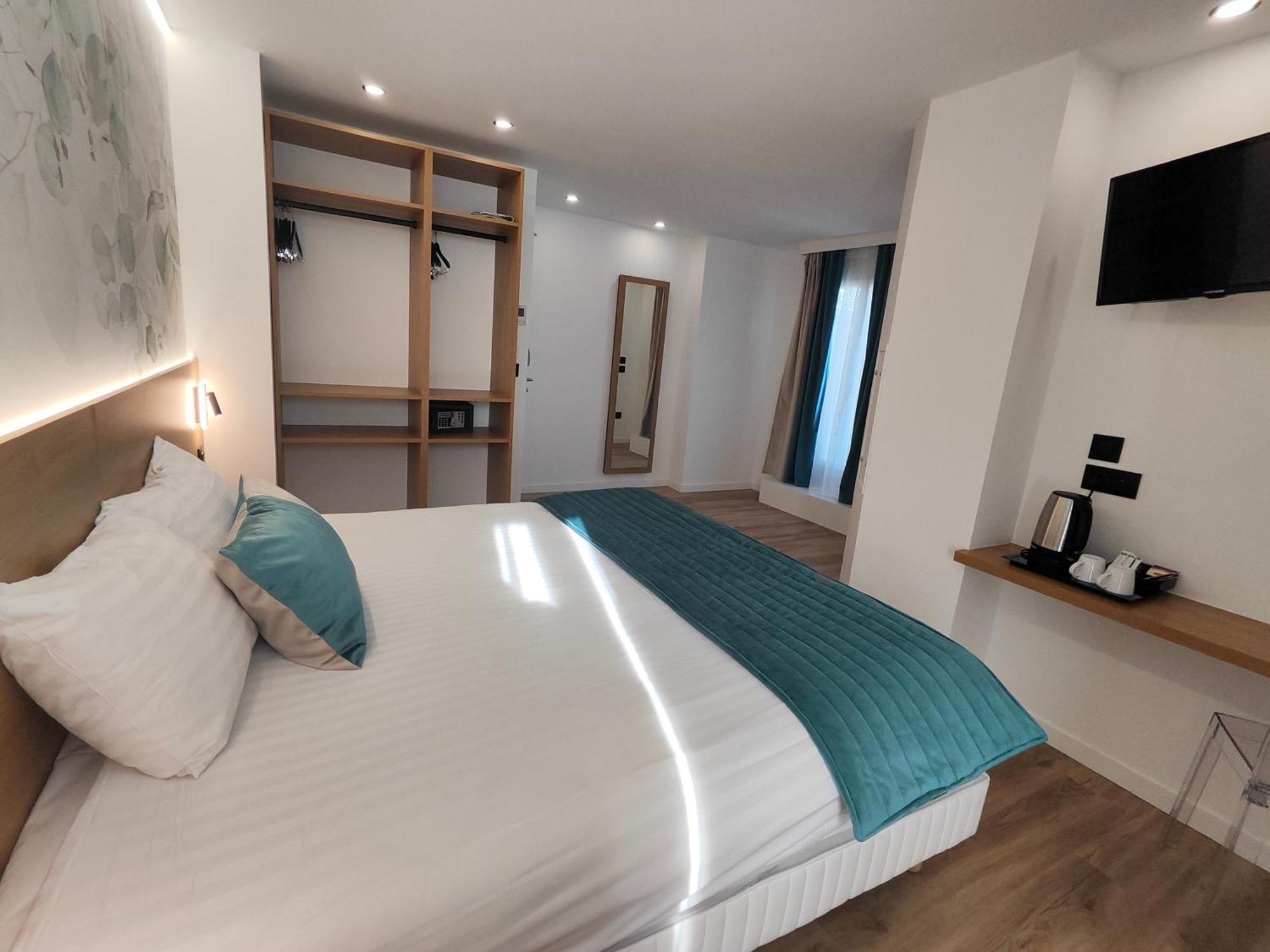 55 Montparnasse Hotel 3*