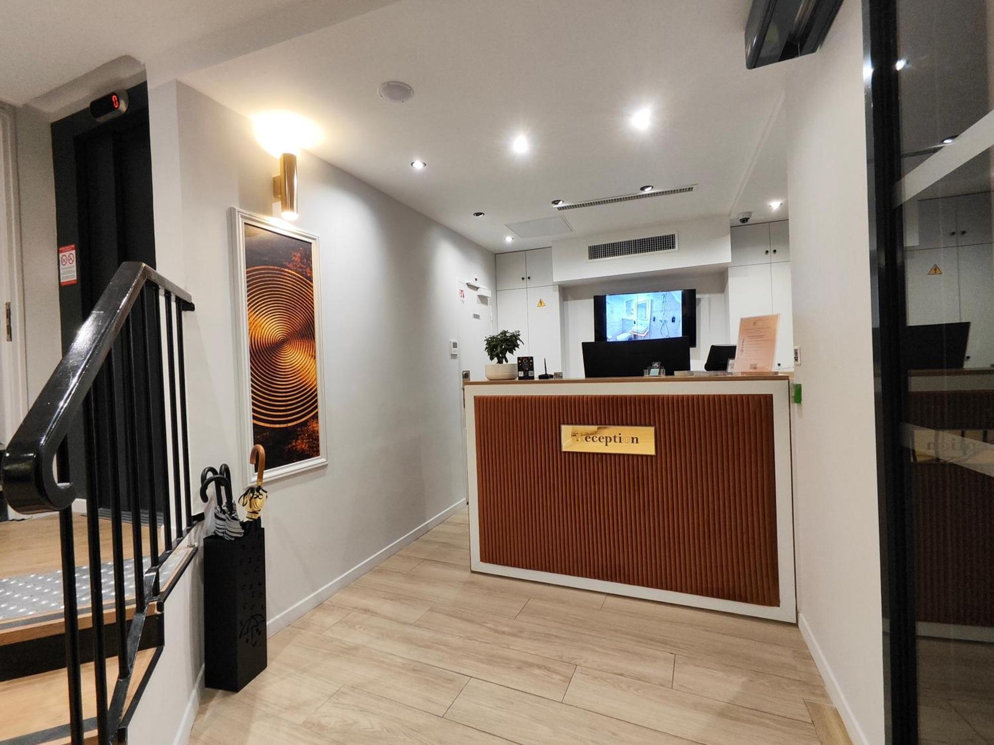 55 Montparnasse Hotel 3*